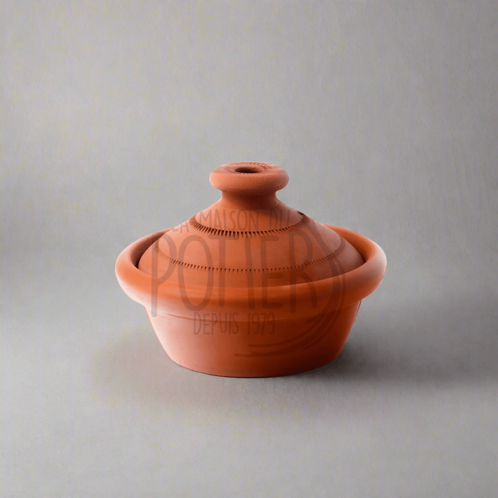 PLAT À TAJINE CREUX EN TERRE CUITE - La Maison du Potier