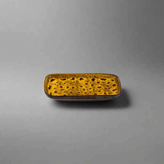 Plat de Service en Grès Céramique Émaillée - Jaune et Brun - La Maison du Potier