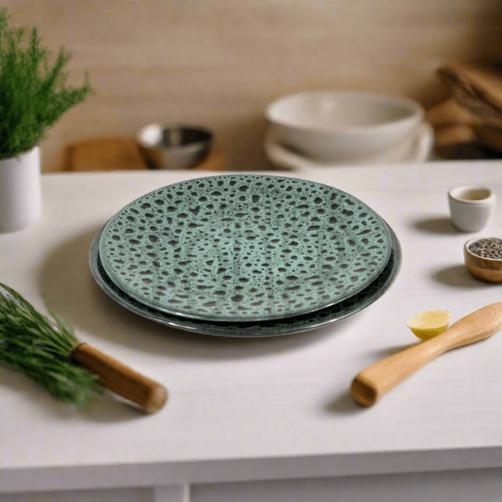 Set de 2 Assiettes en Grès Céramique Vert Tacheté - La Maison du Potier