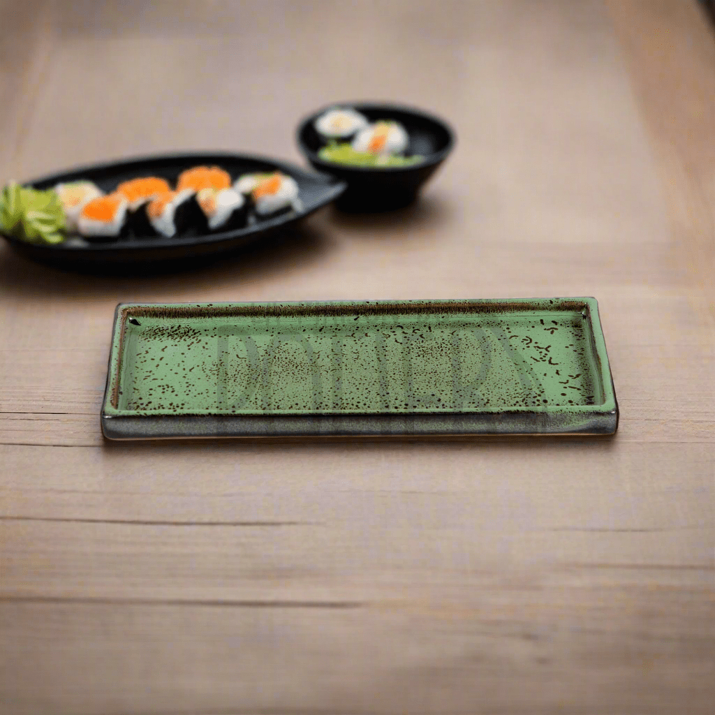 PLAT DE SERVICE EN GRÈS CÉRAMIQUE ÉMAILLÉE VERT - La Maison du Potier