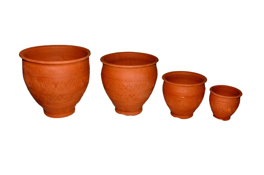 POT DE JARDIN SCULPTÉ